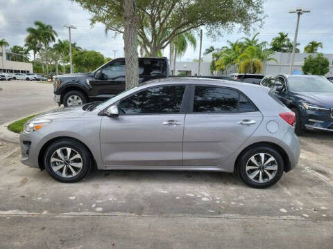 2023 Kia Rio 5-Door S