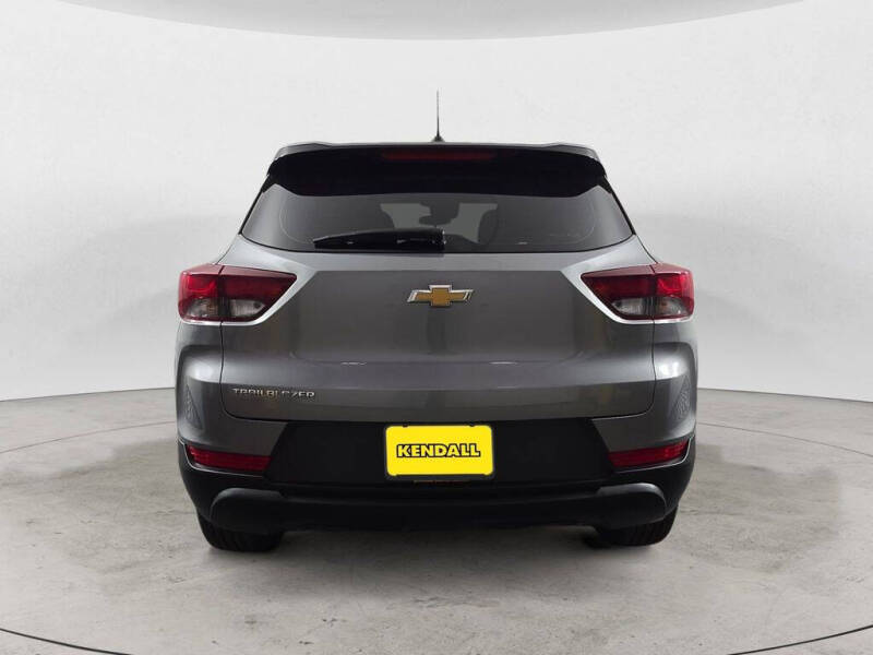 2023 Chevrolet TrailBlazer LS
