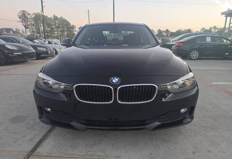 2013 BMW 3 Series 320i