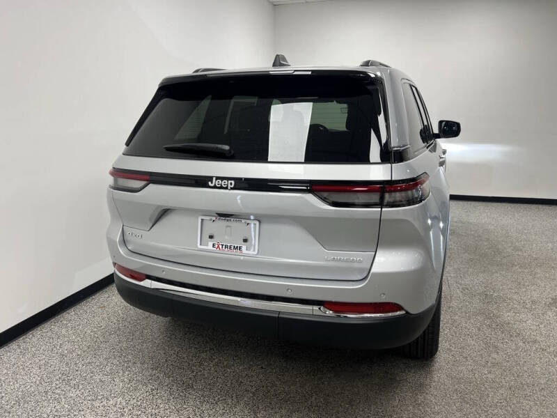 2025 Jeep Grand Cherokee Laredo X