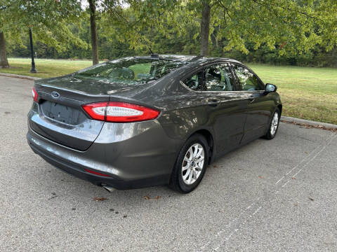 2016 Ford Fusion S