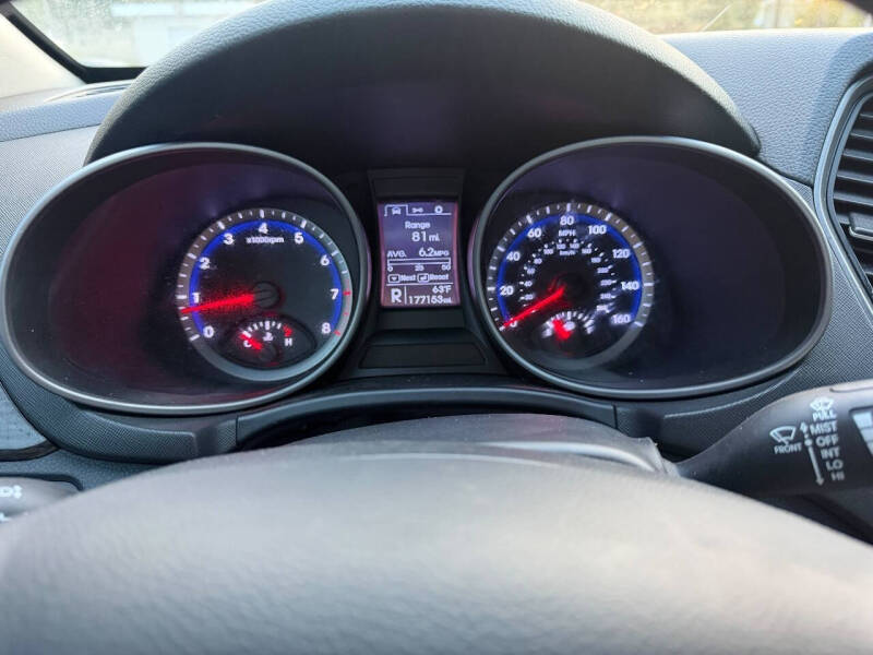 2013 Hyundai Santa Fe GLS