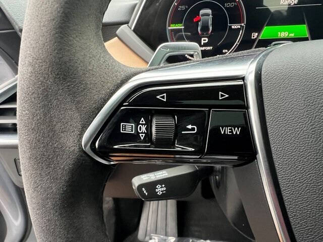 2022 Audi e-tron GT quattro Premium Plus