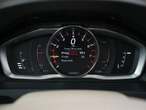 2015 Volvo S60 T5 Drive-E Platinum