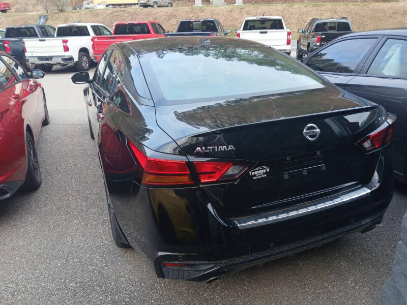 2022 Nissan Altima 2.5 SV