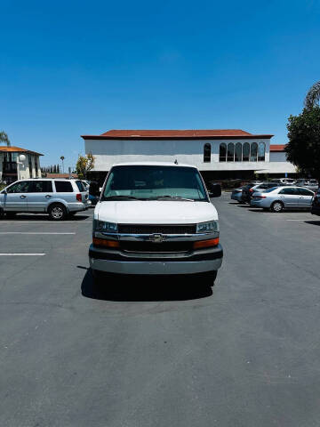 2017 Chevrolet Express LT 3500