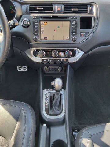 2013 Kia Rio 5-Door SX