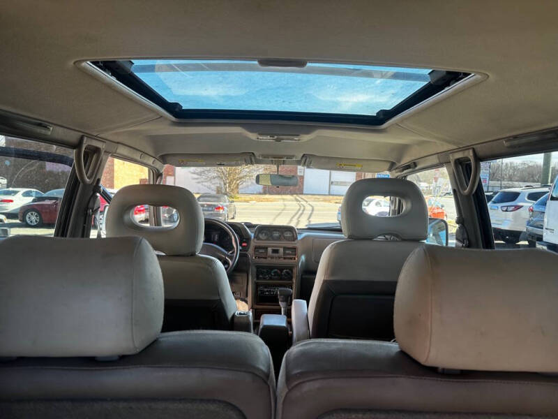 2000 Mitsubishi Montero