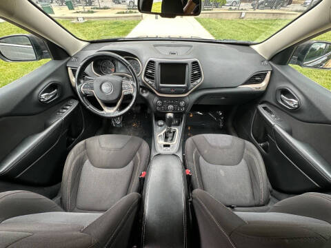 2015 Jeep Cherokee Altitude