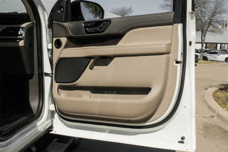 2023 Lincoln Navigator Reserve