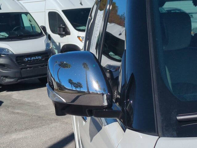 2022 Infiniti QX80 Sensory