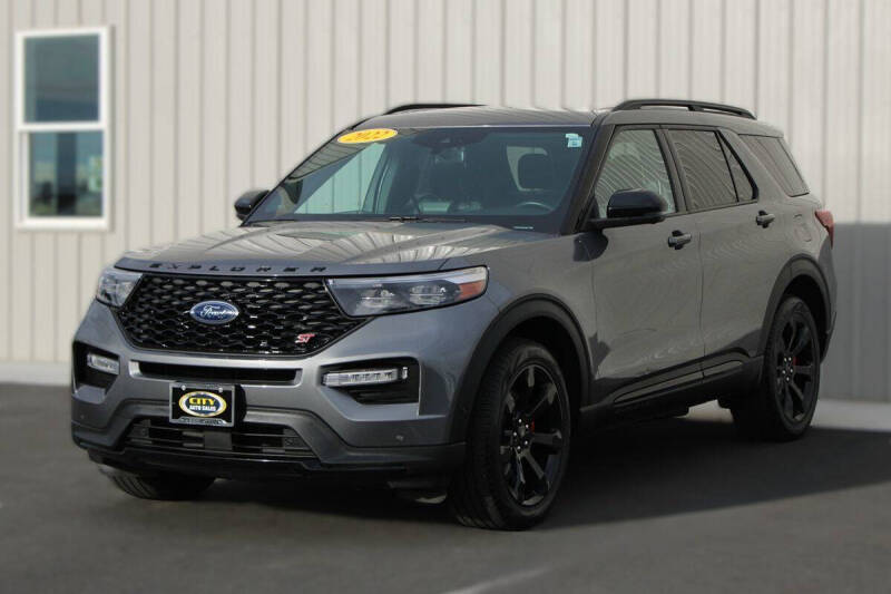 2022 Ford Explorer ST
