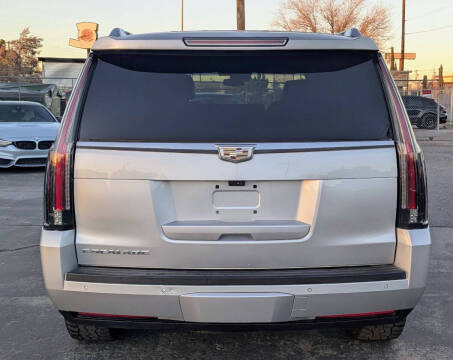 2017 Cadillac Escalade Premium Luxury
