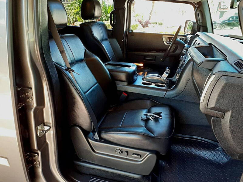 2009 HUMMER H2 Luxury