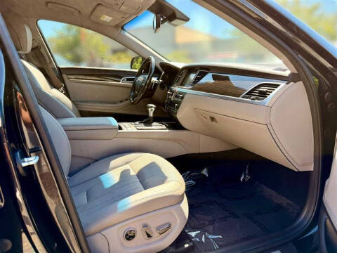 2018 Genesis G80