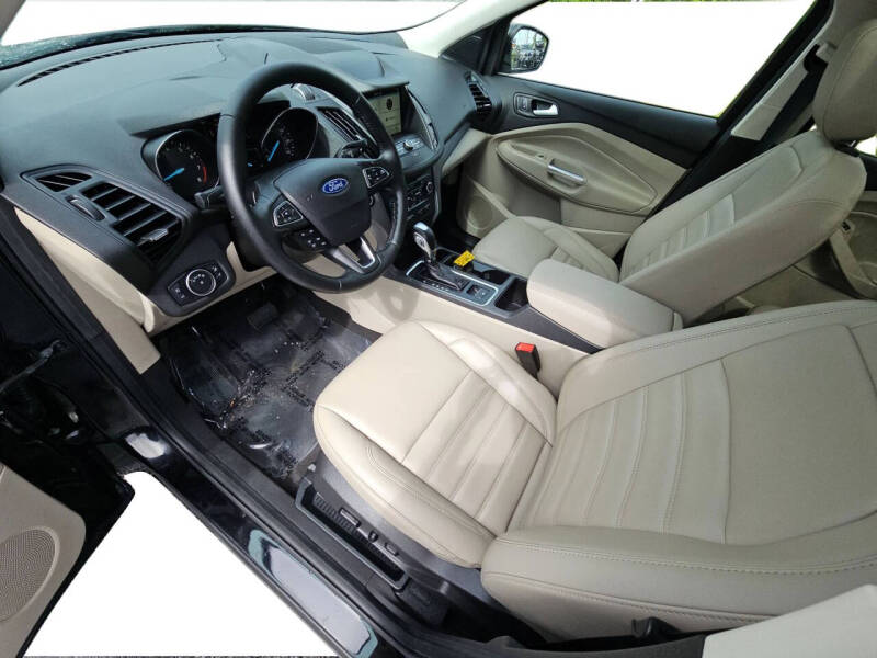 2019 Ford Escape SEL