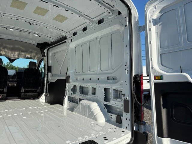 2026 Ford Transit 250