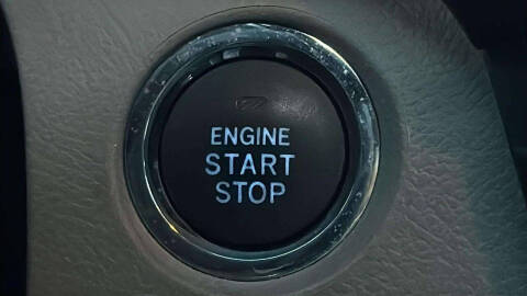 2017 Toyota Sienna XLE Premium 8-Passenger