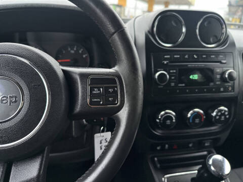 2012 Jeep Compass Latitude