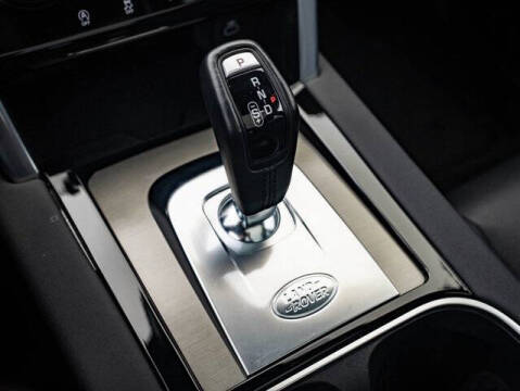 2023 Land Rover Discovery Sport P250 SE R-Dynamic