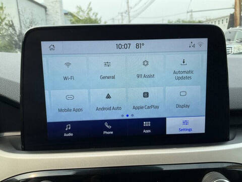 2020 Ford Escape SE