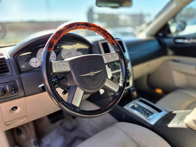 2006 Chrysler 300 C