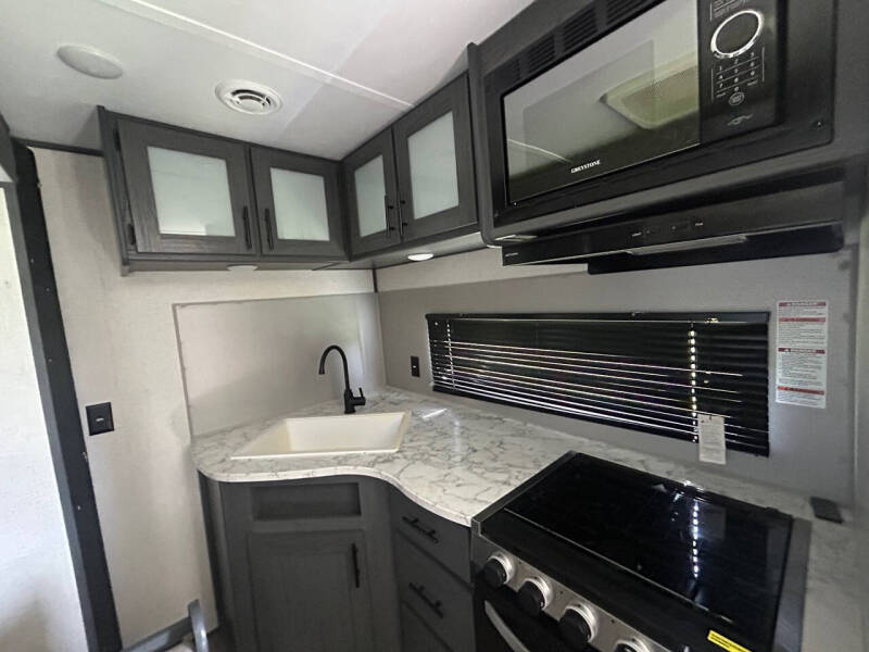 2022 Dutchmen RV Aspen Trail 29BB