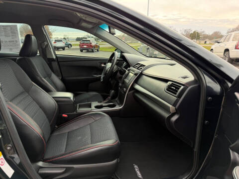 2015 Toyota Camry SE