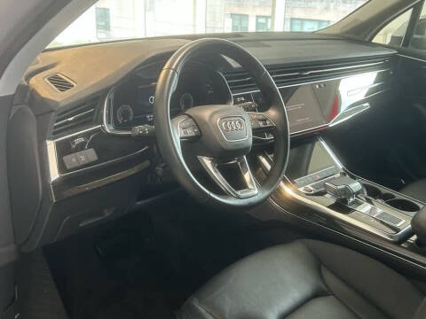2022 Audi Q7 quattro Premium Plus 55 TFSI