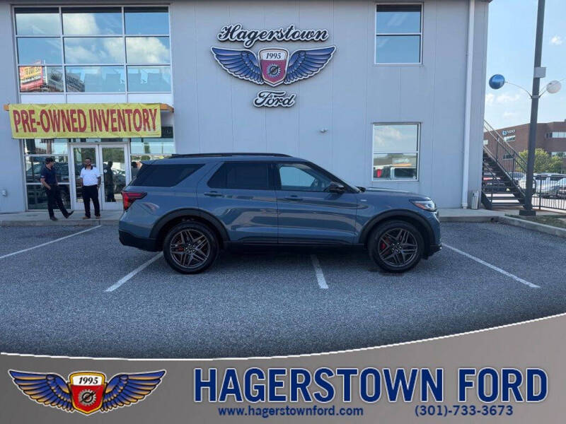 2025 Ford Explorer ST-Line