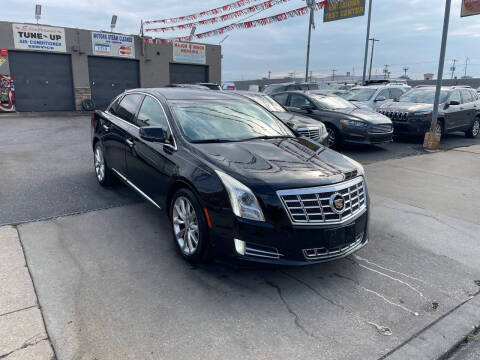 2013 Cadillac XTS Luxury Collection