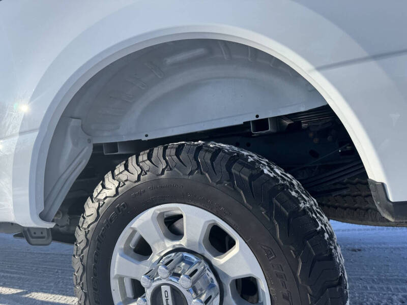 2023 Ford F-350 Super Duty XLT