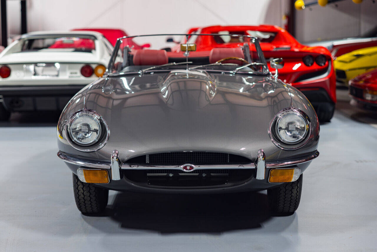 1970 Jaguar E-Type 5