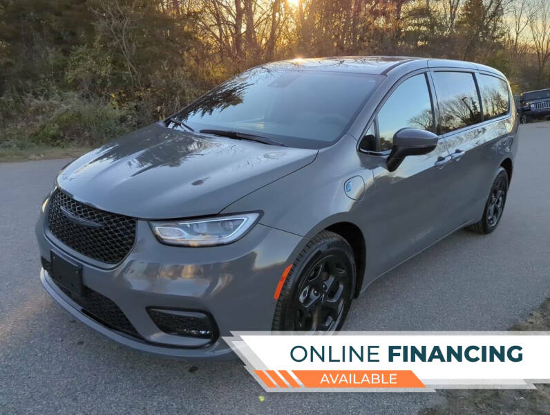 2023 Chrysler Pacifica Plug-In Hybrid Touring L