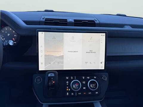 2026 Land Rover Defender 110 P300 S