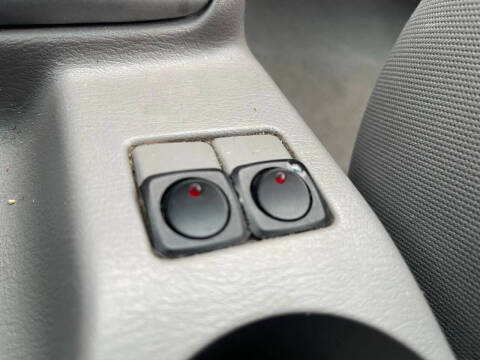 2005 Subaru Forester X