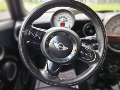 2013 MINI Hardtop Cooper