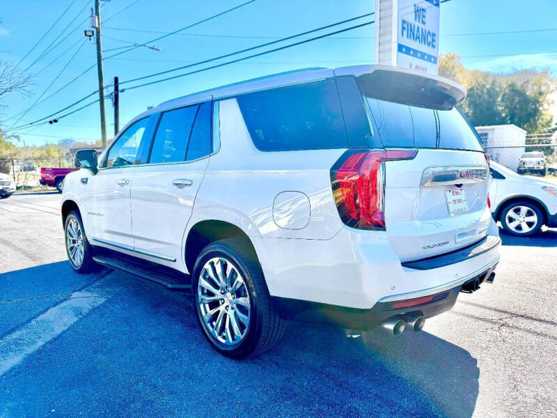 2023 GMC Yukon Denali