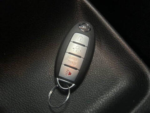 2022 Nissan Versa SV