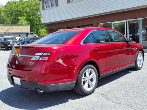 2014 Ford Taurus SEL