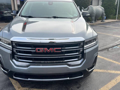 2023 GMC Acadia AT4