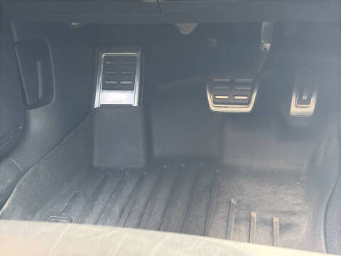 2015 Volkswagen Golf R 4Motion