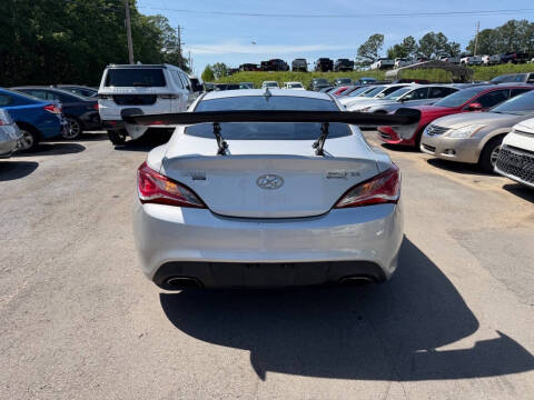 2015 Hyundai Genesis Coupe 3.8