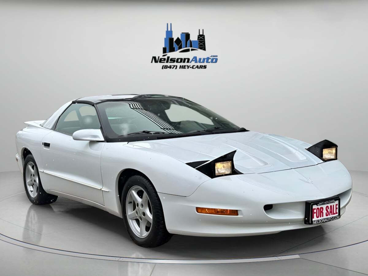 White 1996 Pontiac Firebird Formula Formula 2dr Hatchback 1