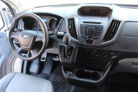 2017 Ford Transit