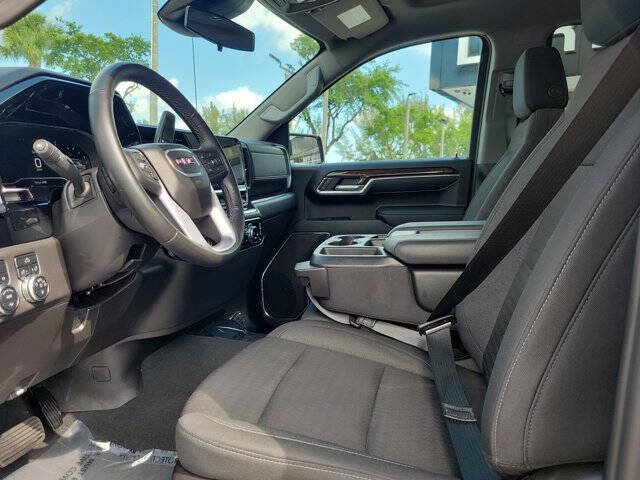 2024 GMC Sierra 1500