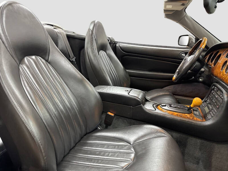 2000 Jaguar XK-Series XK8