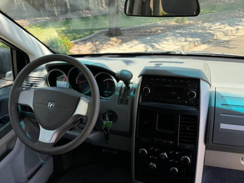 2010 Dodge Grand Caravan SE
