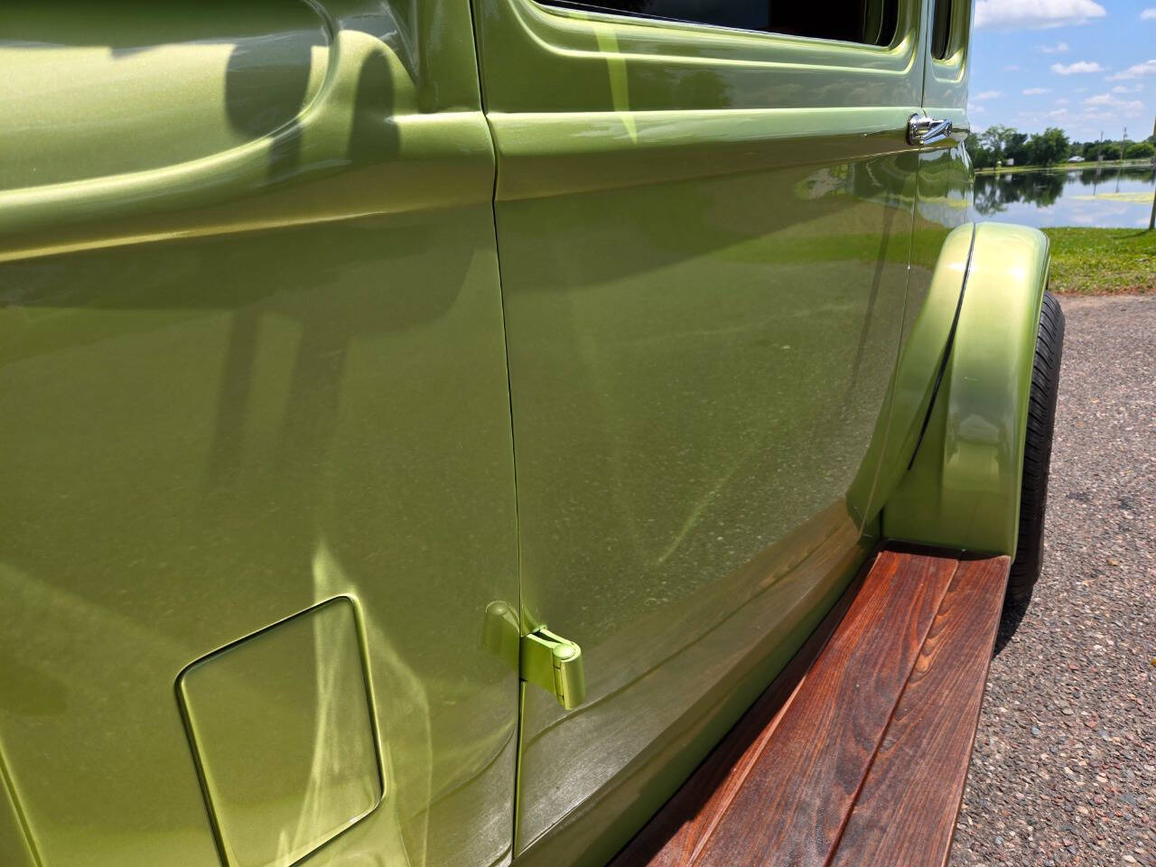 1930 Dodge 5-Window Coupe 33