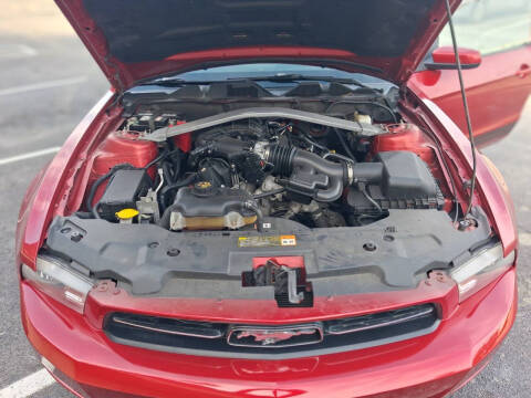 2011 Ford Mustang V6